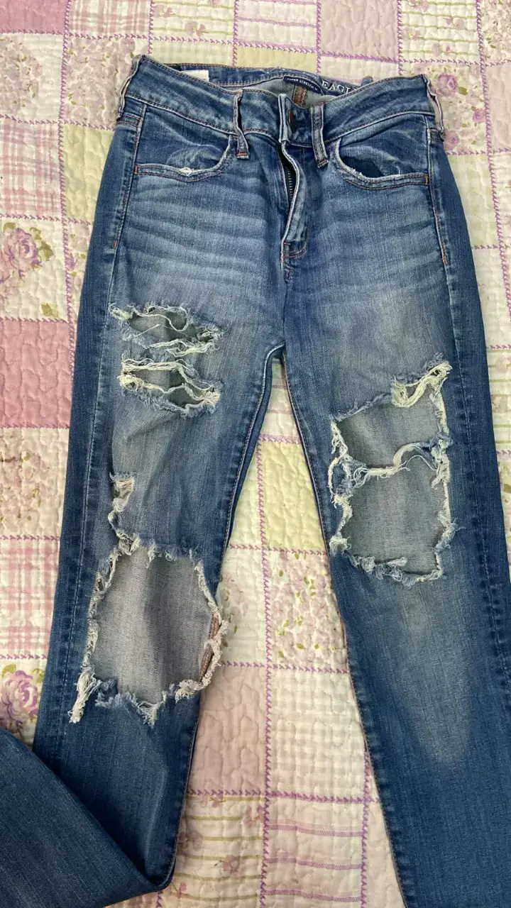 Jeans rasgados American Eagle para mujer - 5