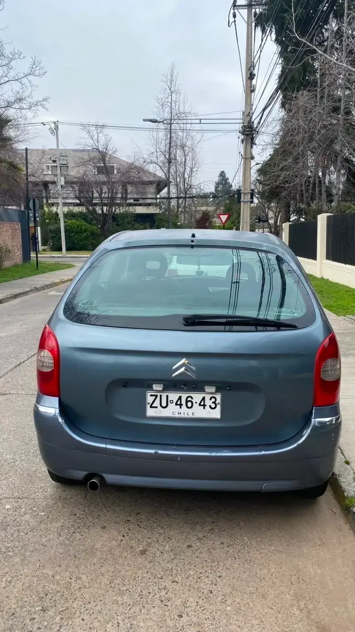 Citroën Xsara Picasso 2006 en buen estado - 4