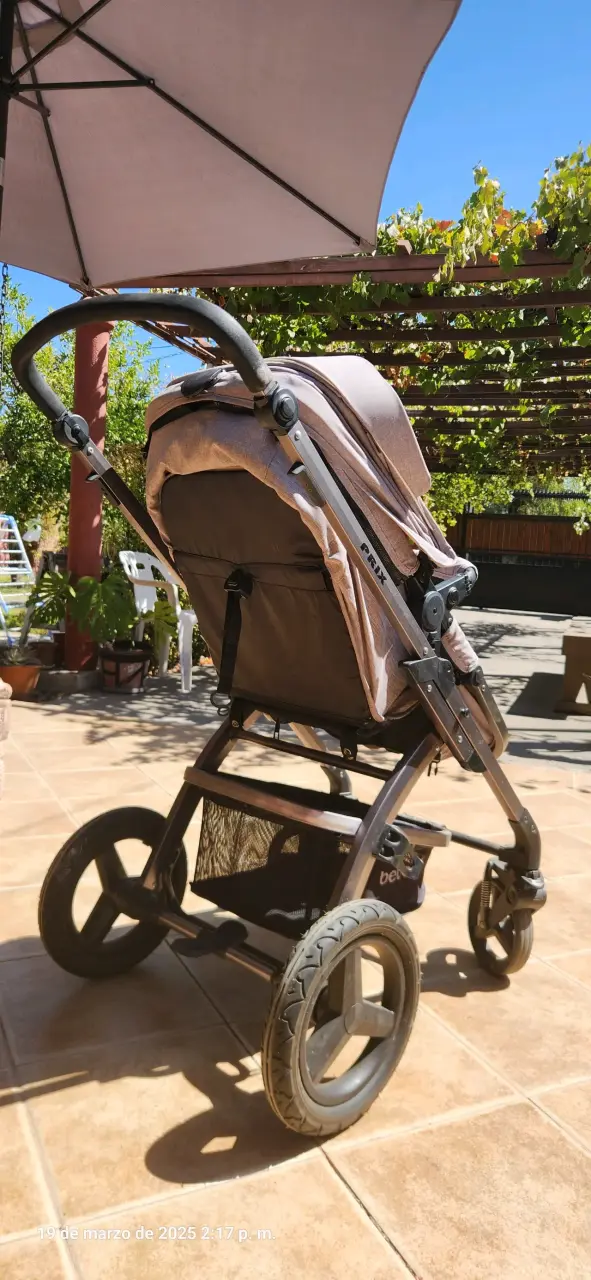 Coche de bebé Bebesit gris con capota ajustable - 6