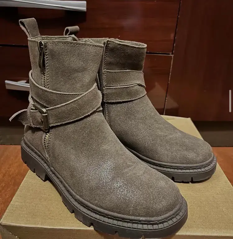 Botines de gamuza marrón con cierre lateral - 2