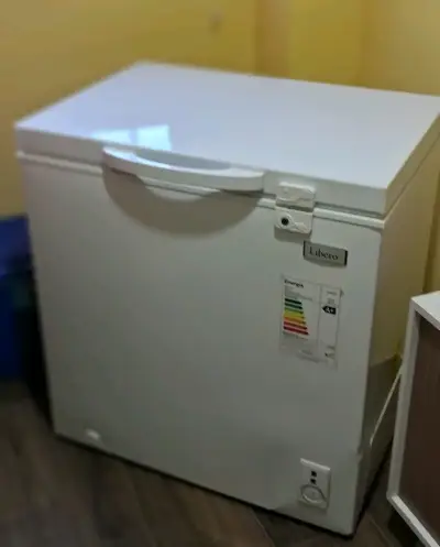 Congelador horizontal Libero en buen estado - miniatura 1