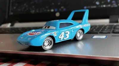 El Rey figura Cars - miniatura 4