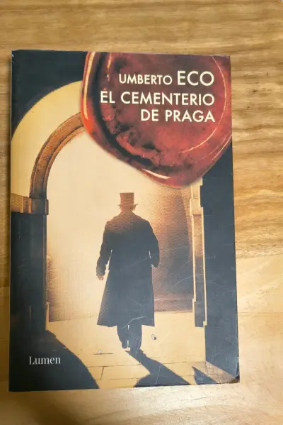 Libro El Cementerio de Praga de Umberto Eco - miniatura 1