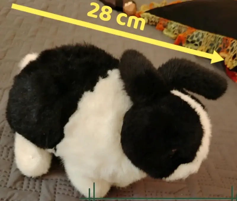 Peluche de conejo blanco y negro 28 cm