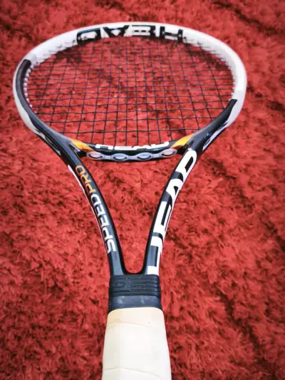 Raqueta de tenis Head Speed Pro en buen estado - miniatura 5