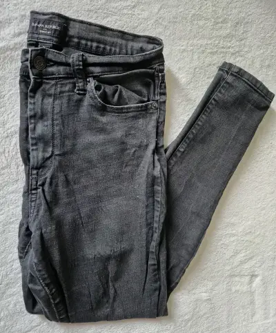 Jeans Skinny Banana Republic Negro - miniatura 3