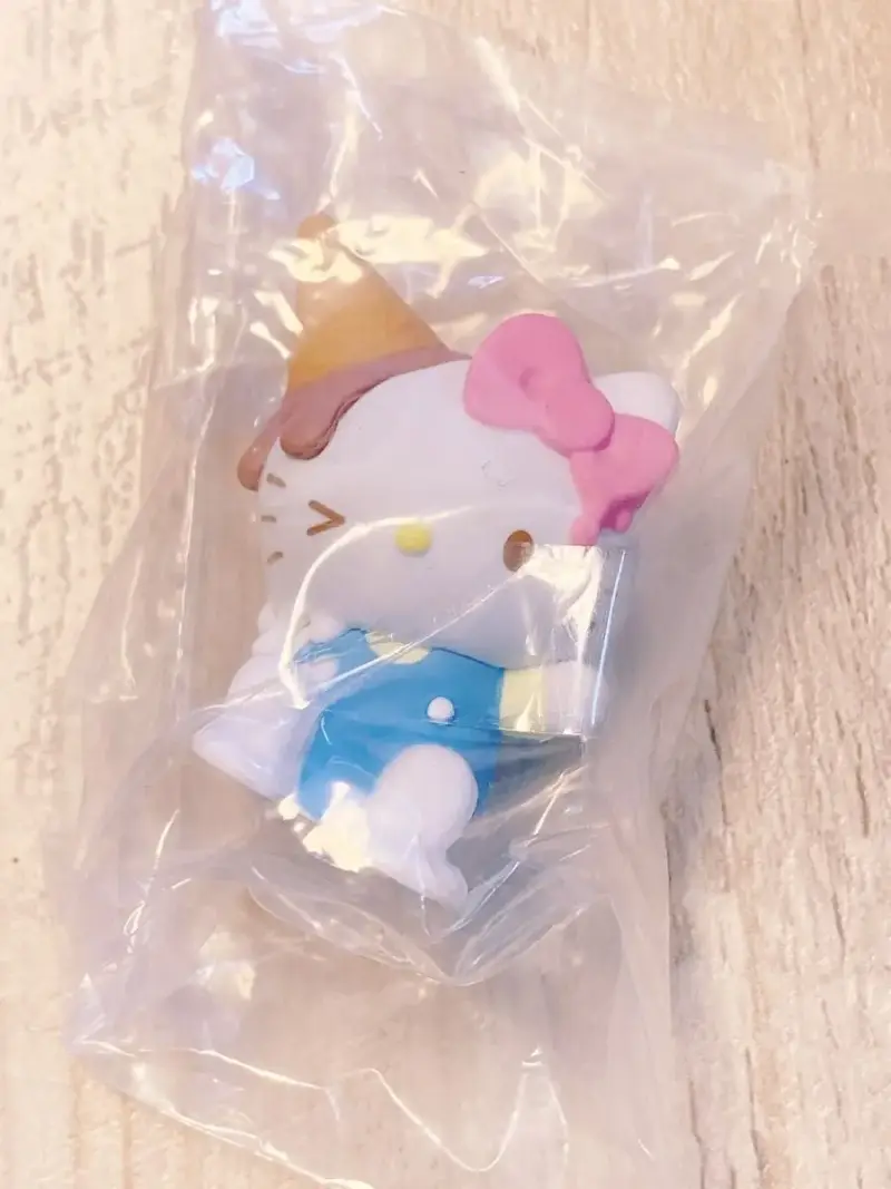 Figura coleccionable Sanrio Hello Kitty - 2