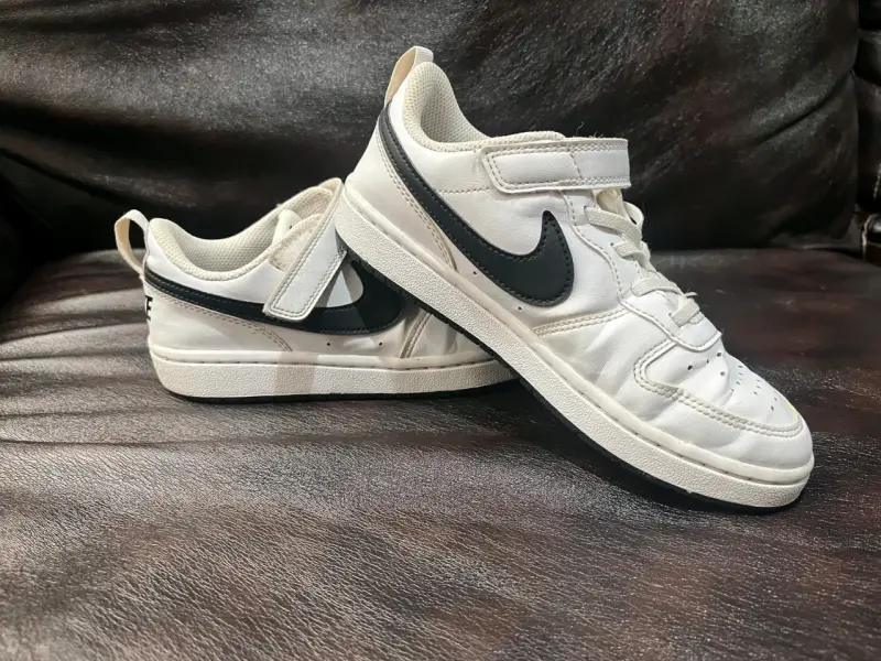Zapatillas deportivas blancas para niños Nike - 2