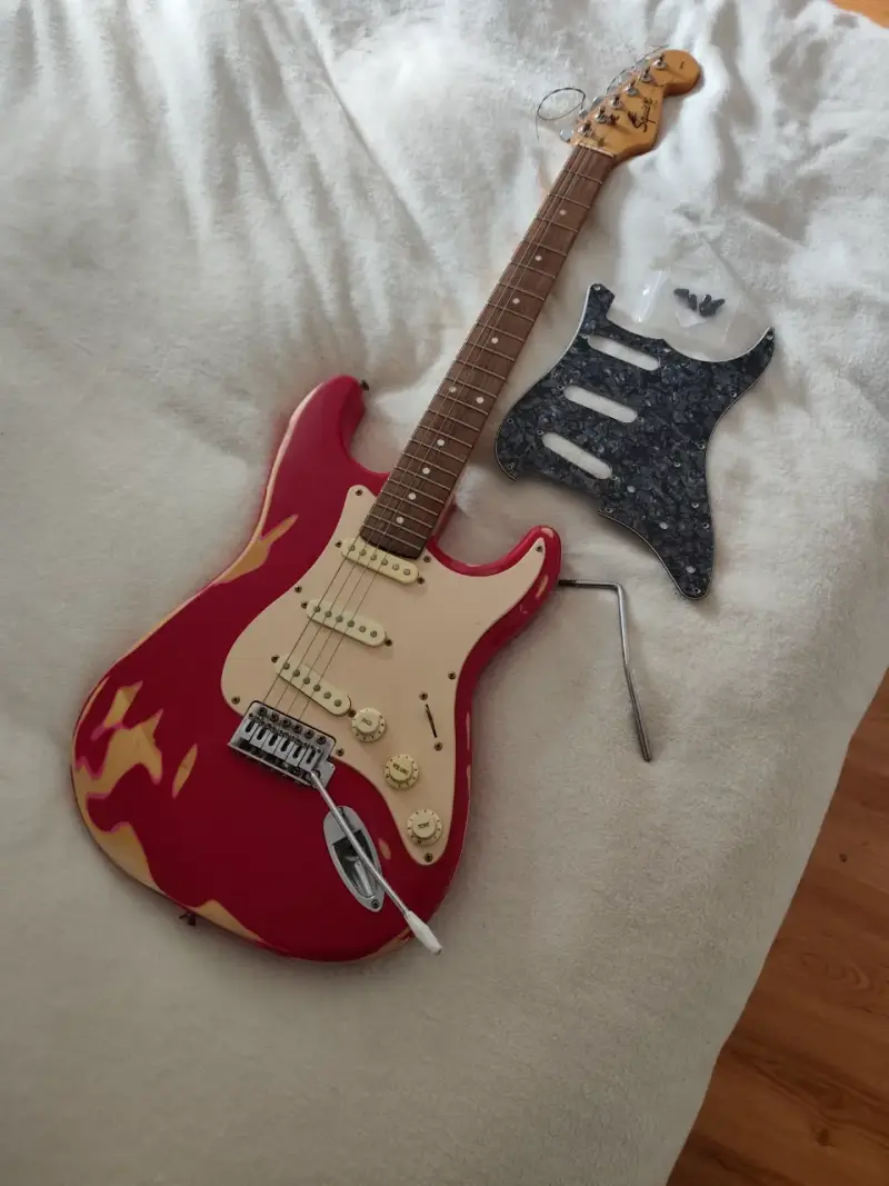 Squire Strat by Fender 1997 - 1