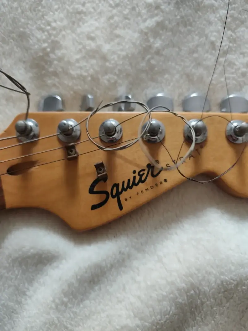 Squire Strat by Fender 1997 - 2