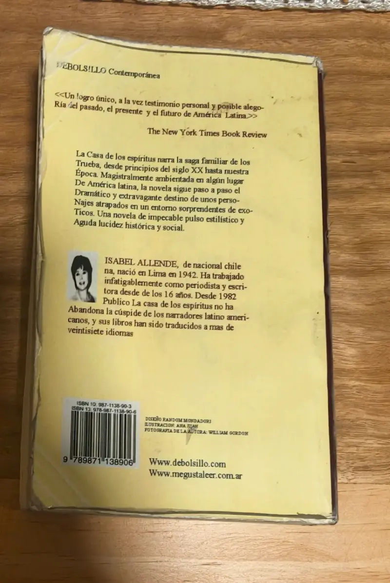 Libro 'La Casa de los Espíritus' - 2