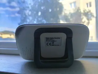 Monitor de Bebé con Cámara y Pantalla LCD - miniatura 5