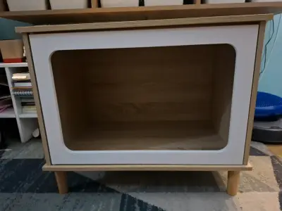 Mueble de madera con espacio gato estilo moderno - miniatura 1