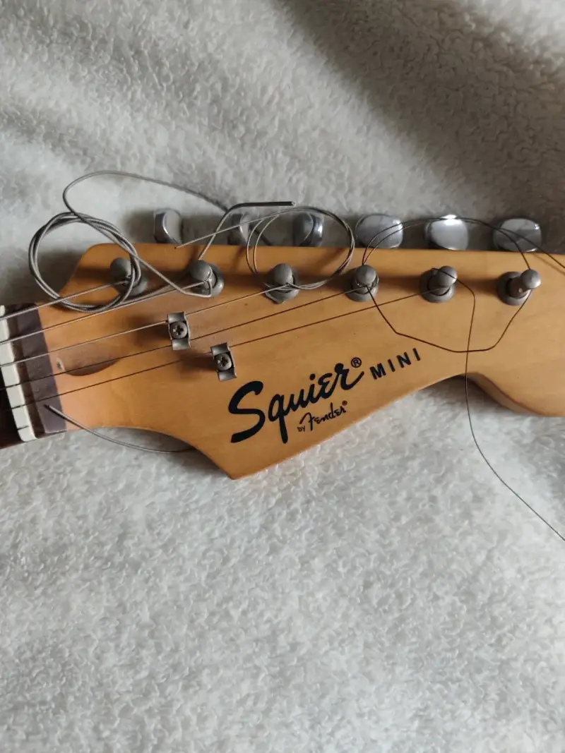 SQUIRE MINI STRATO (2010) Vintage - 2