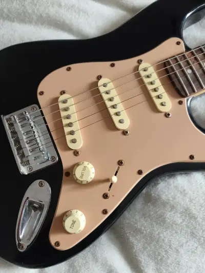 SQUIRE MINI STRATO (2010) Vintage - miniatura 3