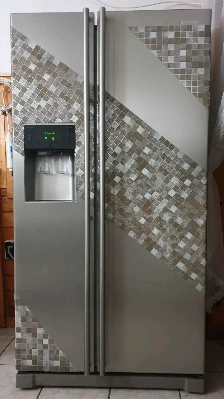 Refrigerador Samsung con dispensador de agua y hielo