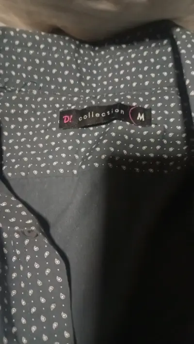 Camisa estampada DI Collection talla M - miniatura 1