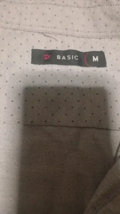 Camisa estampada DI Collection talla M - miniatura 3