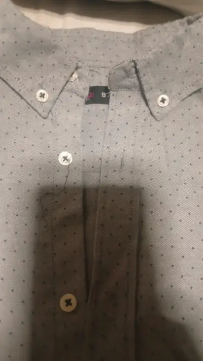 Camisa estampada DI Collection talla M - miniatura 4