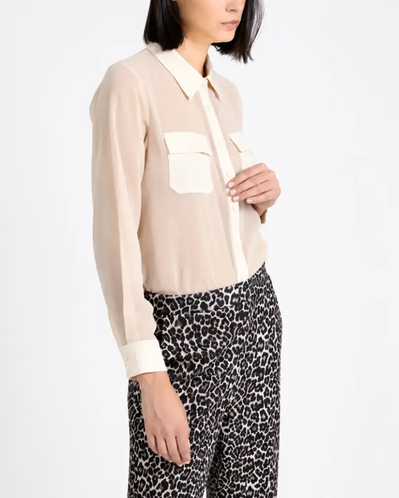 Blusa Transparente Beige con Bolsillos marca Liolá - 4