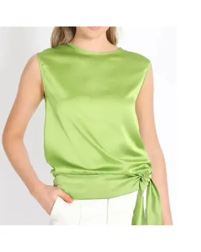 Blusa sin mangas verde con lazo marca Liolá - miniatura 1