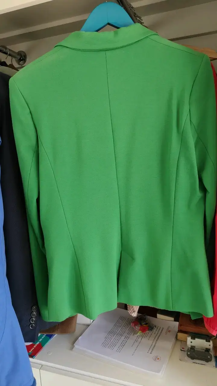 Blazer verde mujer Marquis en buen estado - 4
