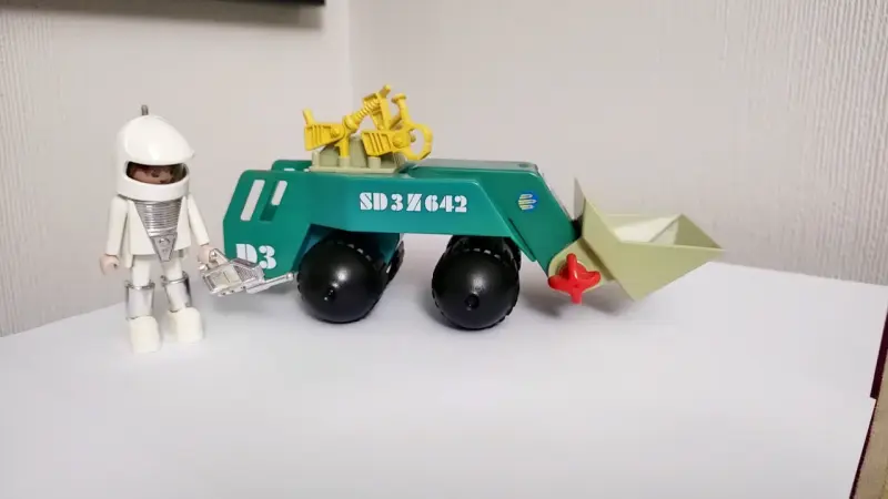 Vehículo espacial Playmobil con figura y accesorios - 3