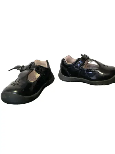 Zapatos de charol negro para niña con hebilla - miniatura 3
