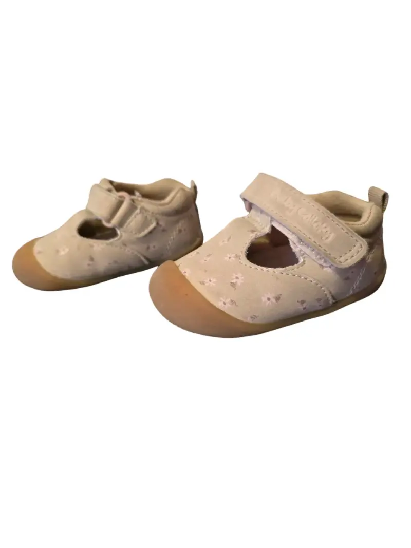 Zapatos de bebé beige con flores Colloky - 2