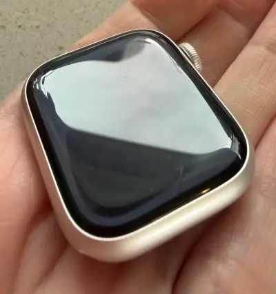 Apple Watch Series 8 41mm blanco estelar,sin celul - miniatura 1