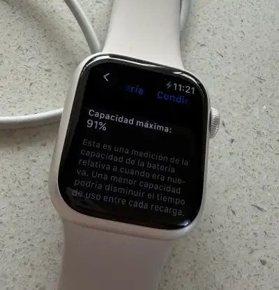 Apple Watch Series 8 41mm blanco estelar,sin celul - miniatura 6