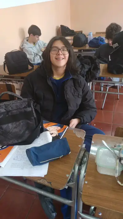 Vendo a este imbécil - miniatura 1