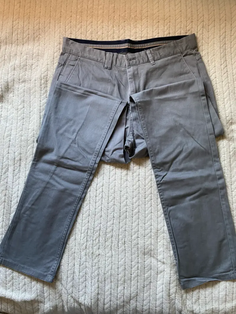 Pack2 pantalones. Zara y Dockers. Talla 42 (32 us) - 2