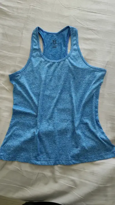 Lote poleras deportivas - miniatura 3