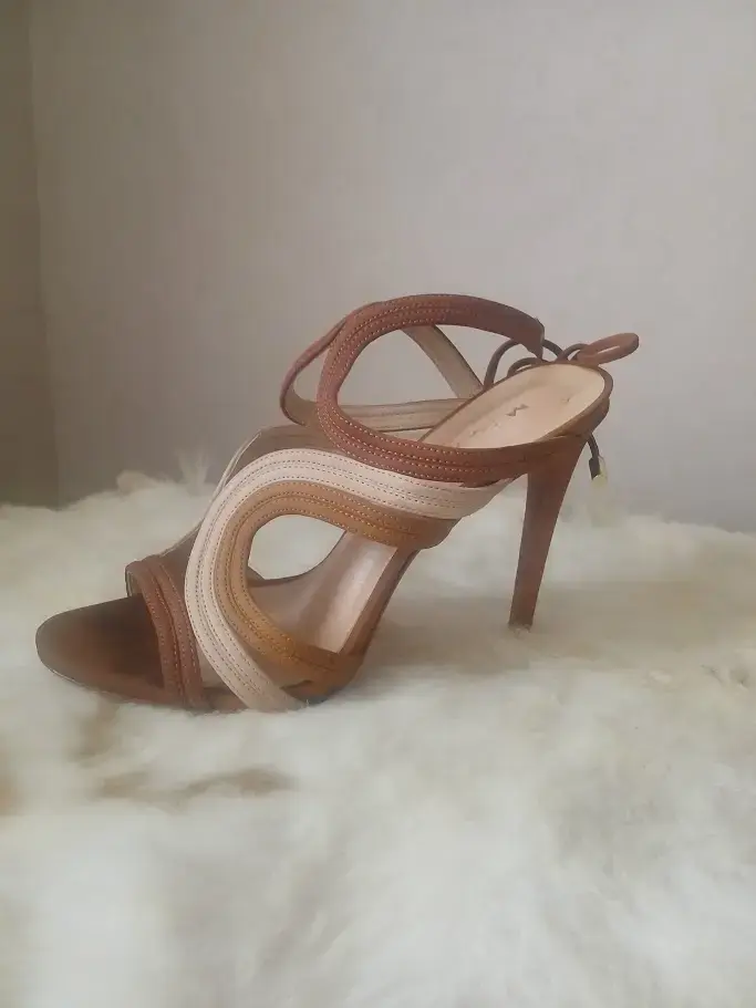 Sandalias de cuña anaranjadas para mujer - 3