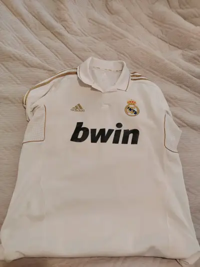 Camiseta Real Madrid Adidas blanca con logo - miniatura 1