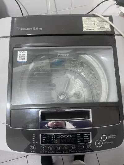 Lavadora LG TurboDrum 11 kg con Lavado Poderoso - miniatura 1