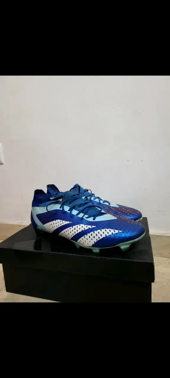 Zapatillas de fútbol azules - 2