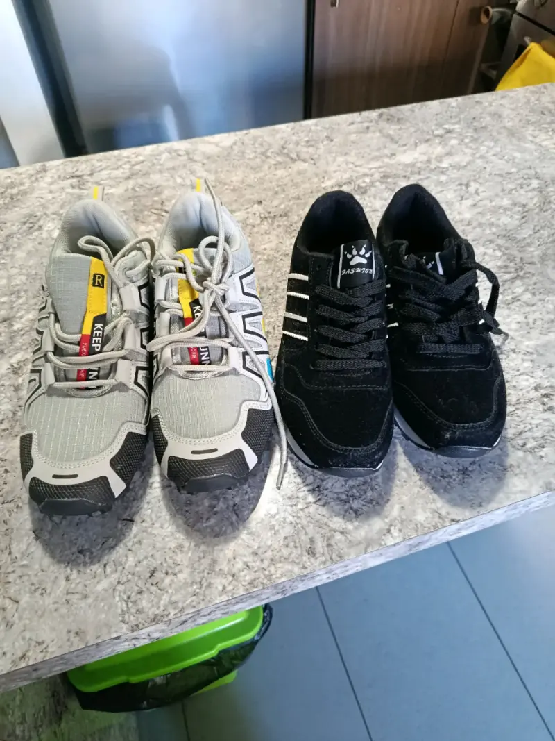 Zapatillas deportivas para hombre en negro y gris - 4