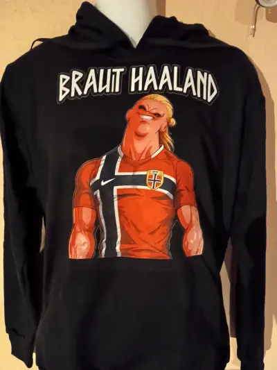 Polerón negro con diseño Braut Haaland - miniatura 2