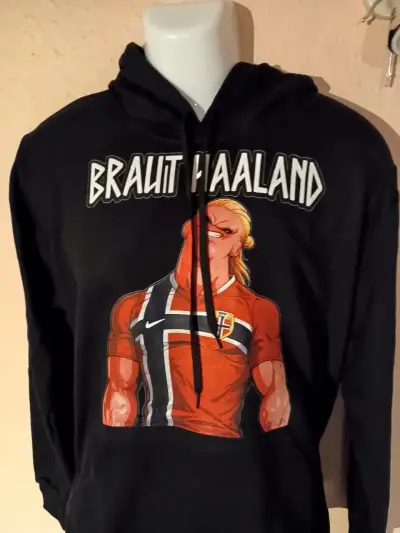 Polerón negro con diseño Braut Haaland - miniatura 4