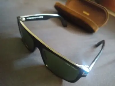 Lentes de Sol Tom Ford Philippe-02 (TF999 ECO 01N) - miniatura 1