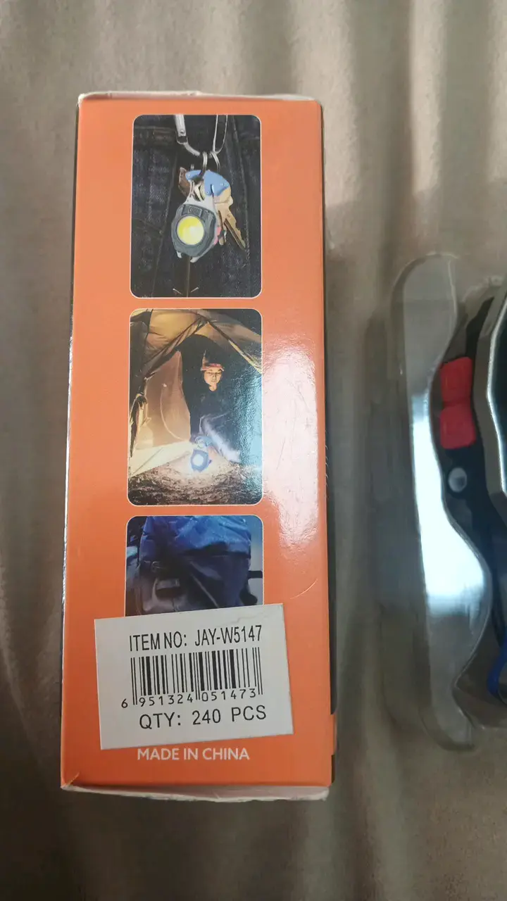 Linterna LED Recargable con Cortador de Cinturón - 5