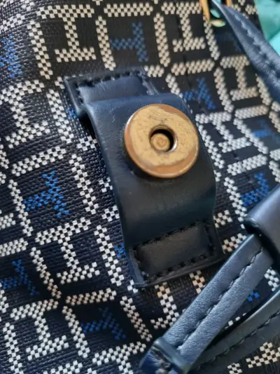 Mochila Tommy Hilfiger azul con diseño geométrico - miniatura 5