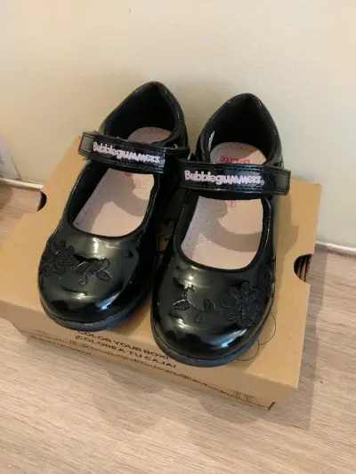 Zapatos de charol para niña Bubble gummers negros - miniatura 3