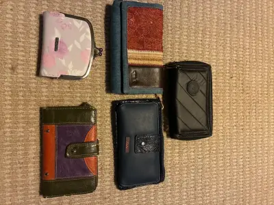 Carteras y mochilas - miniatura 4