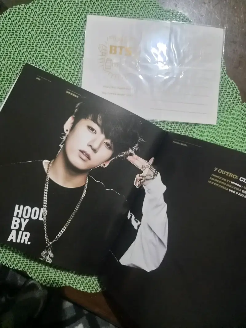 Álbum BTS 2 Cool 4 Skool Edición Especial - 3
