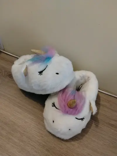 Pantuflas de unicornio para niña con diseño divert - miniatura 1