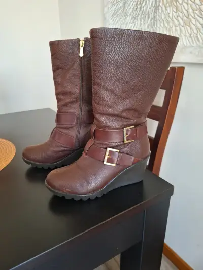 Botas de cuero marrón 16hrs N35 - miniatura 1