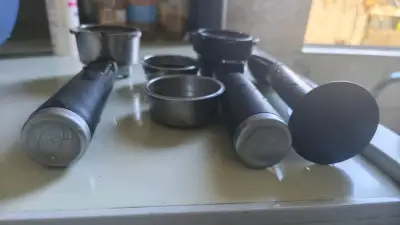 Portafiltros de café con accesorios - miniatura 1
